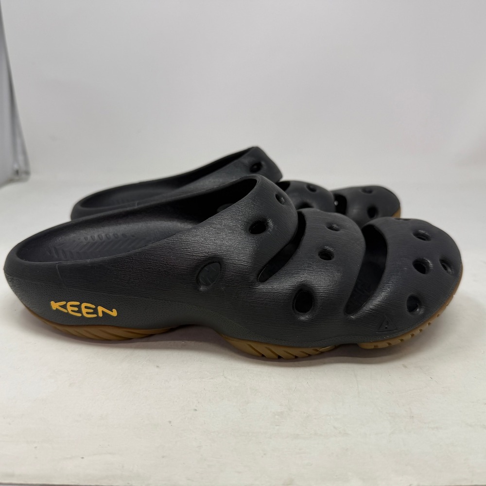 KEEN Clogs Mens 8 Shanti Black Gum Sole Slip On EUC